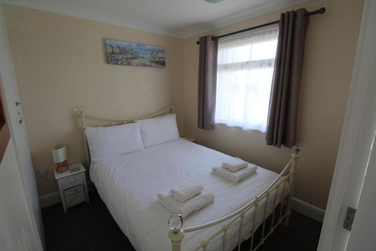 Relaxing Chalet On Popular California Sands Short Stroll To Beach, Nr Norfolk Broads & Great Yarmouth Scratby Экстерьер фото