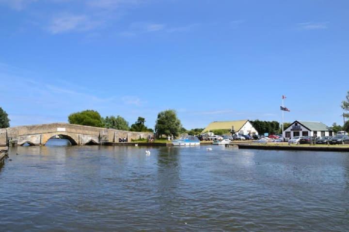 Relaxing Chalet On Popular California Sands Short Stroll To Beach, Nr Norfolk Broads & Great Yarmouth Scratby Экстерьер фото